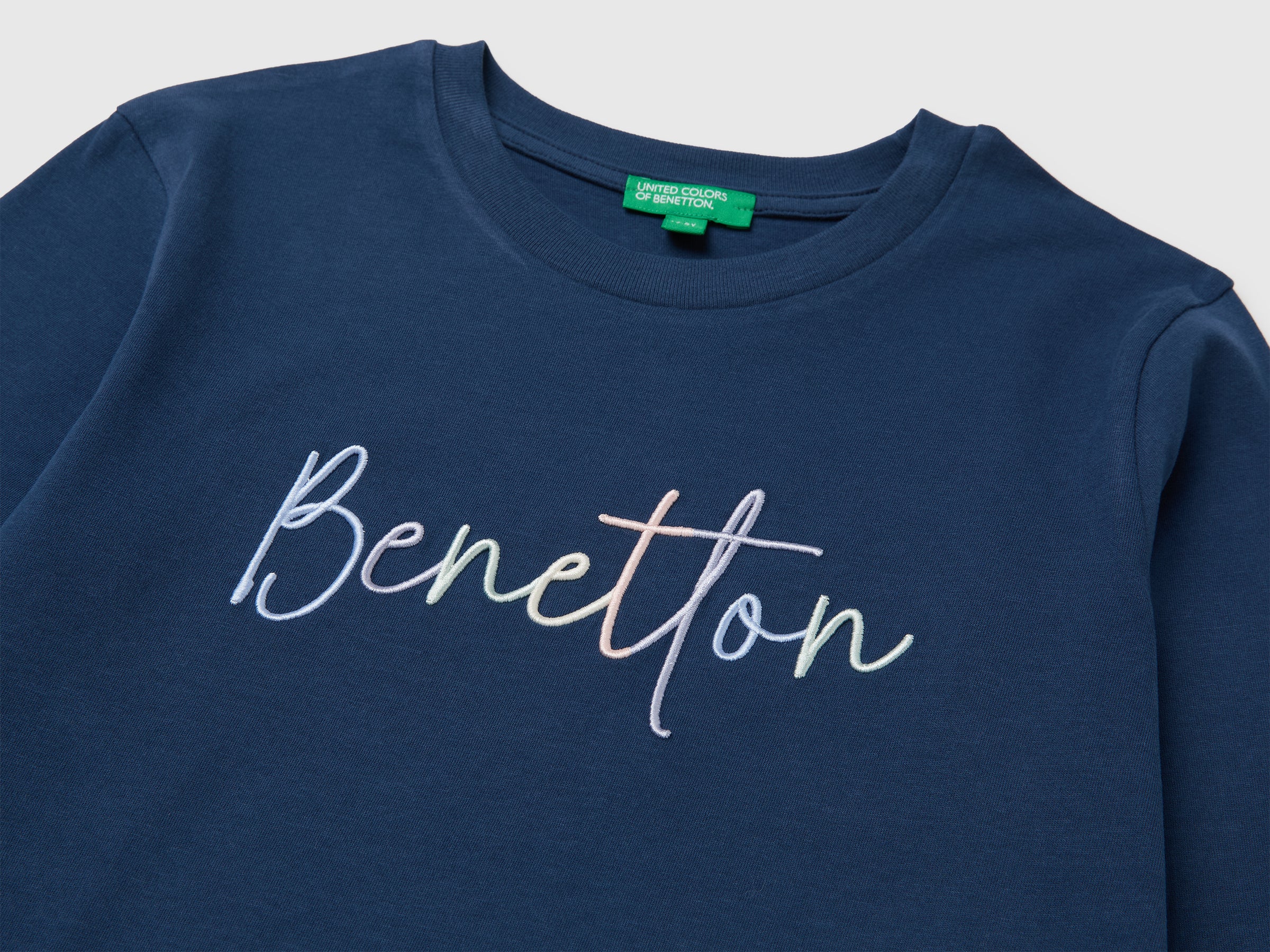 T-shirt de manga comprida com bordado - ucb_image_DS1