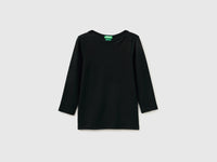 T-shirt slim fit com decote à barco - ucb_image_FS