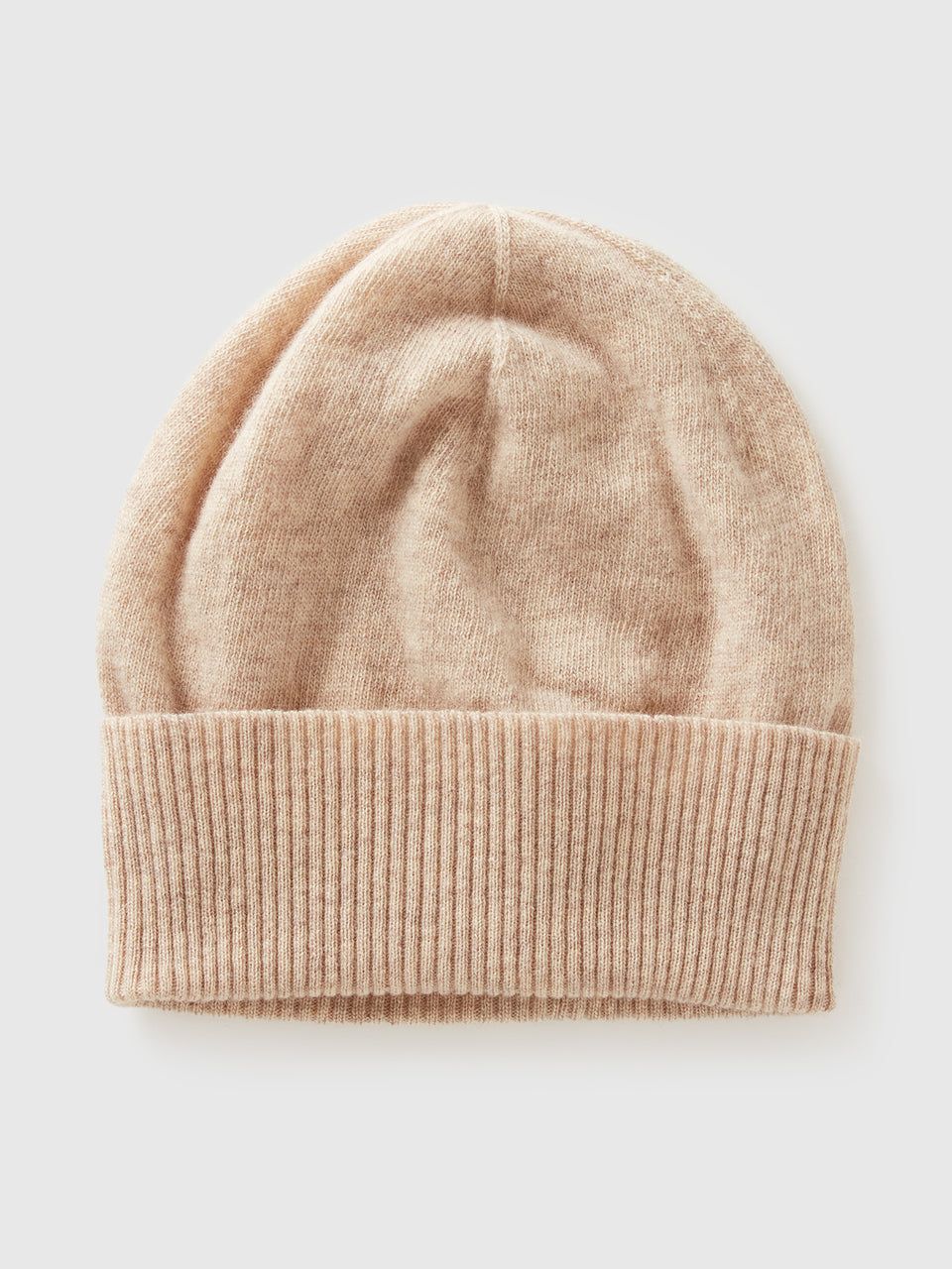 Gorro bege em pura lã Merino - ucb_image_FS