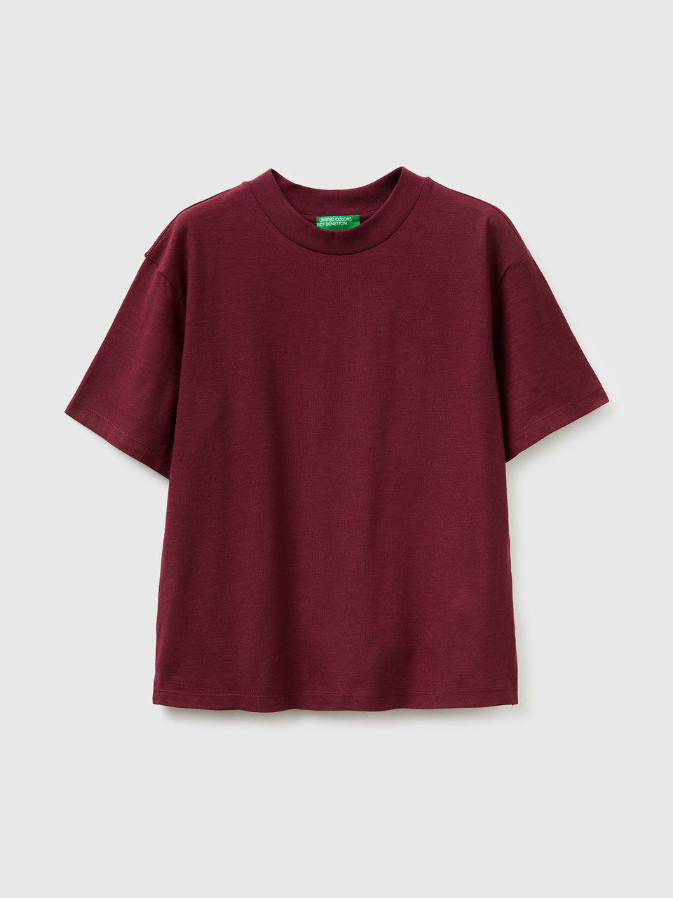 Crew neck t-shirt in lightweight cotton - ucb_image_FS