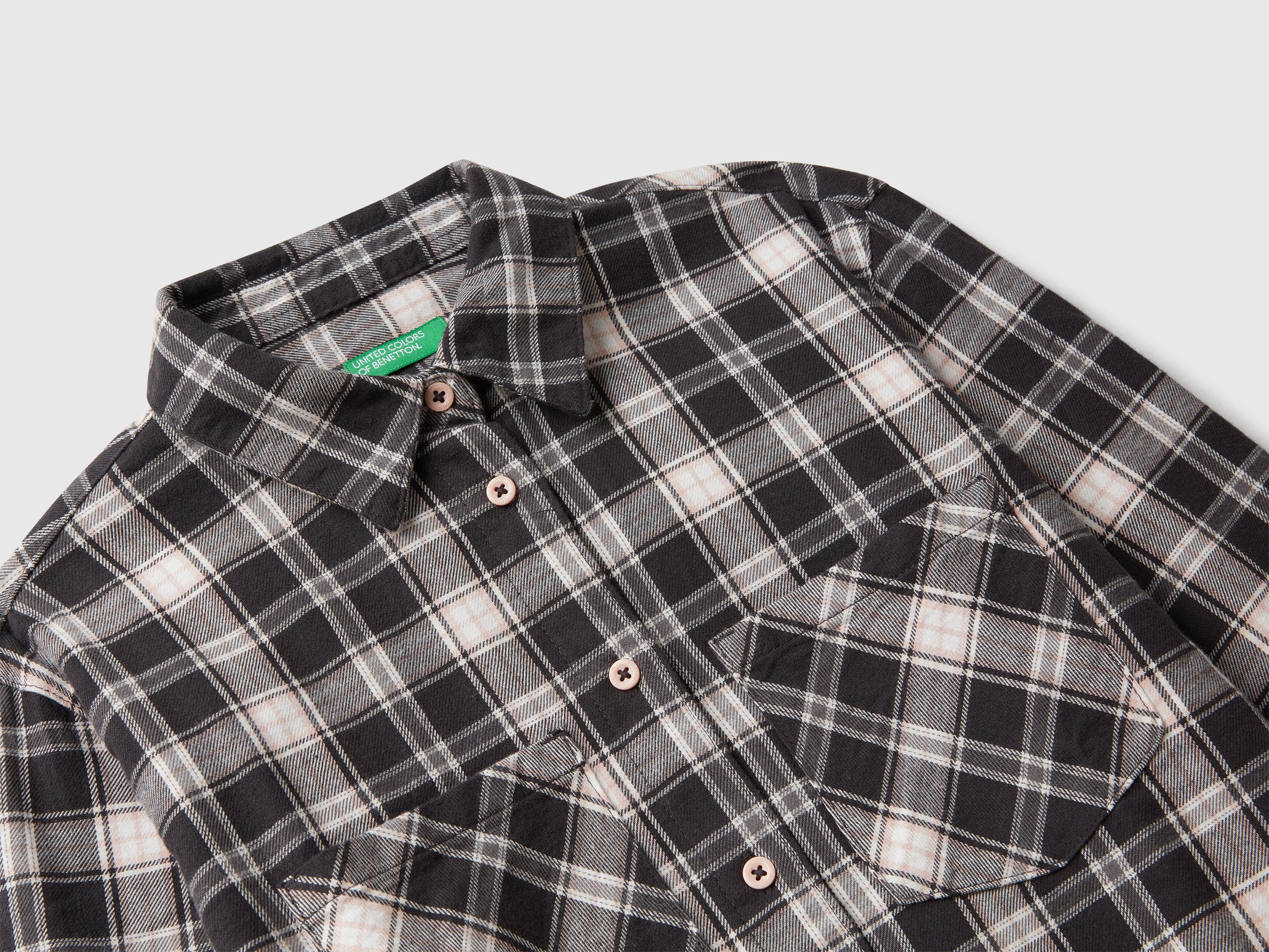 Camisa aos quadrados com bolsos - ucb_image_DS1