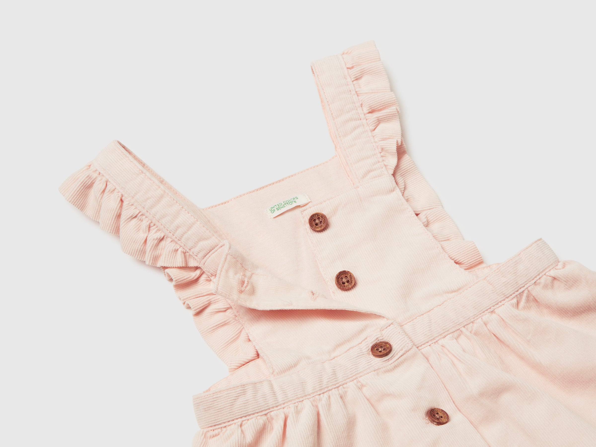 Saia jardineira de veludo - ucb_image_DS1
