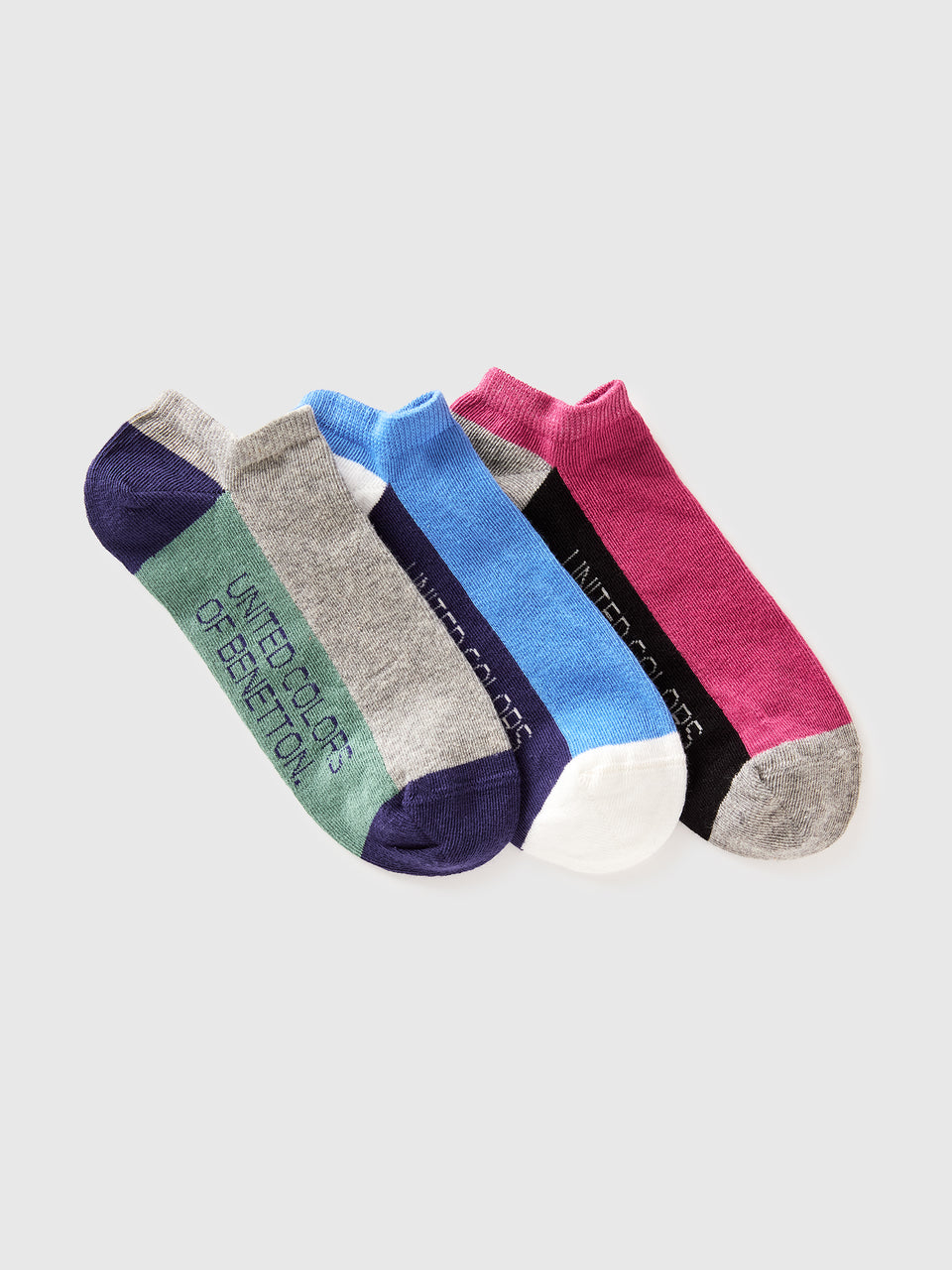 Three pairs of short socks - ucb_image_FS