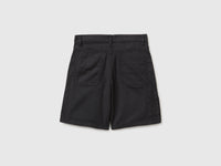 Lightweight Bermuda shorts with pockets - ucb_image_BS