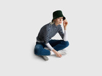 T-shirt de gola alta às riscas - ucb_image_FY