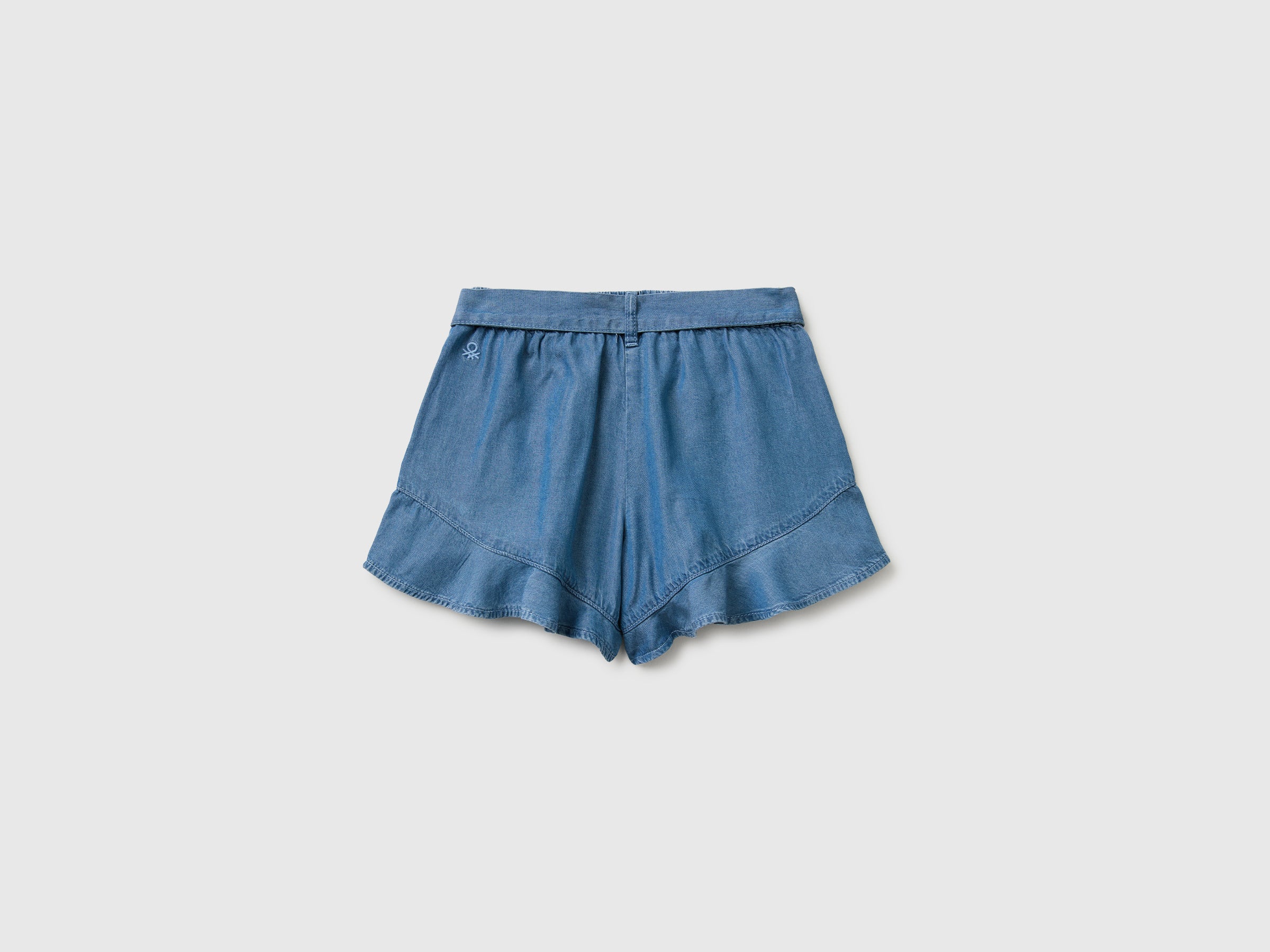 Shorts with ruffles - ucb_image_BS