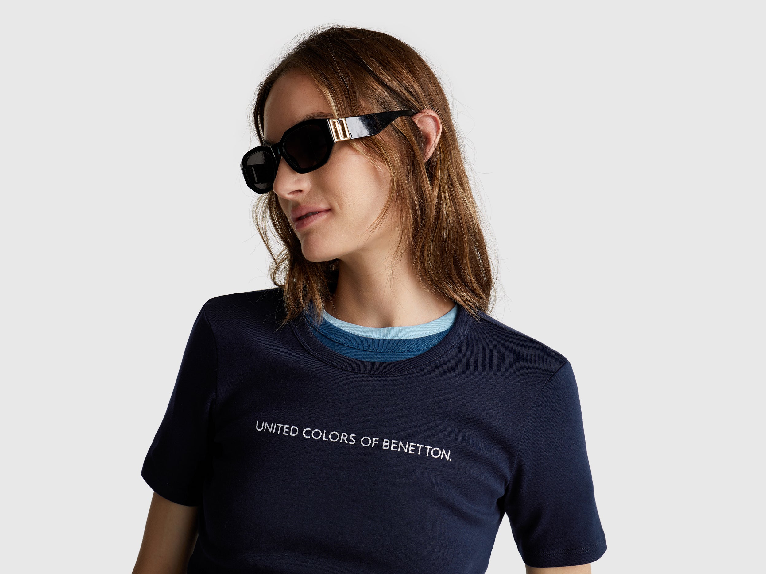 T-shirt 100% algodão com estampa logótipo glitter - ucb_image_FY