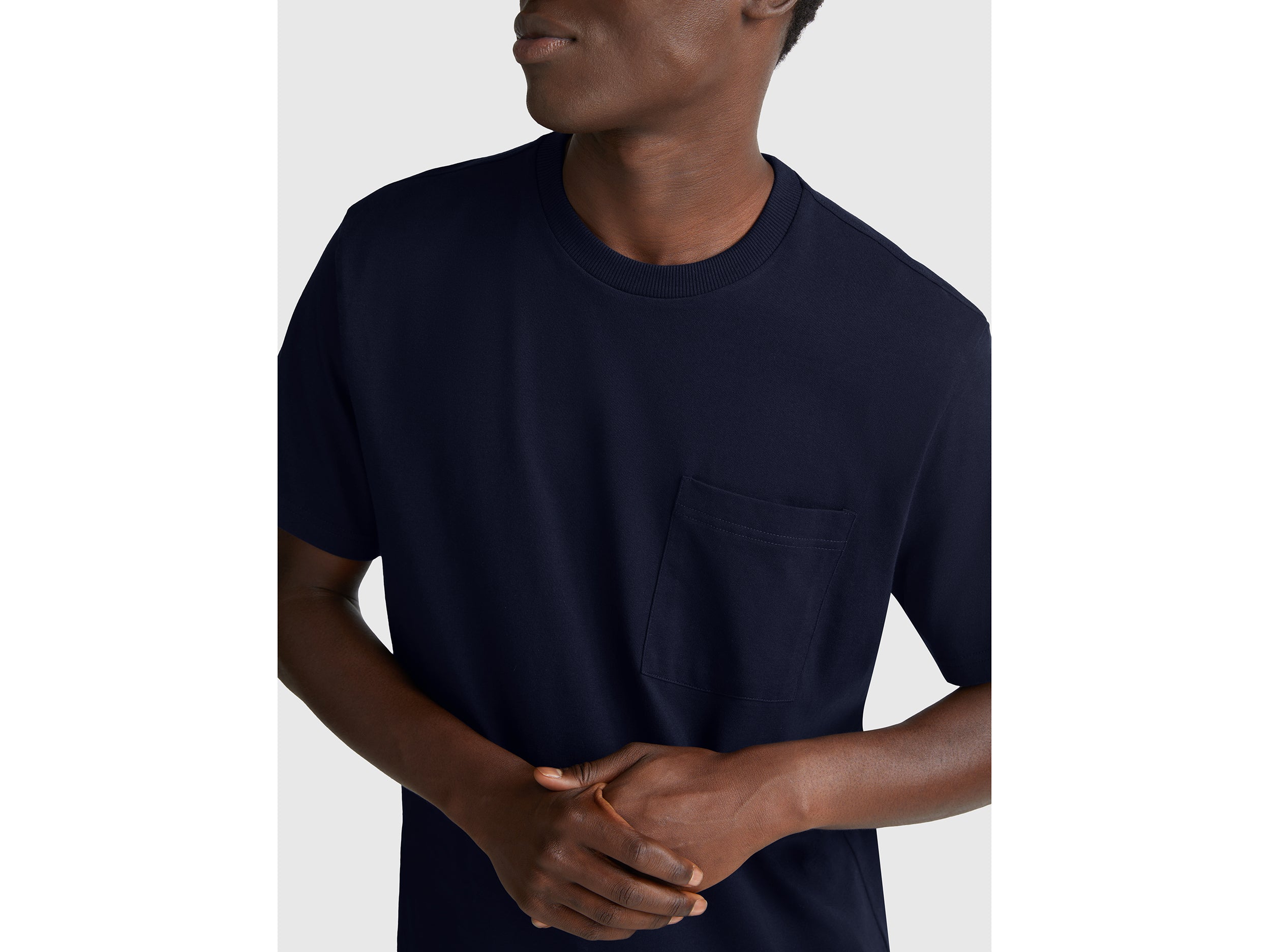 T-shirt em algodão com bolso pequeno - ucb_image_FY
