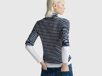 T-shirt de gola alta às riscas - ucb_image_B