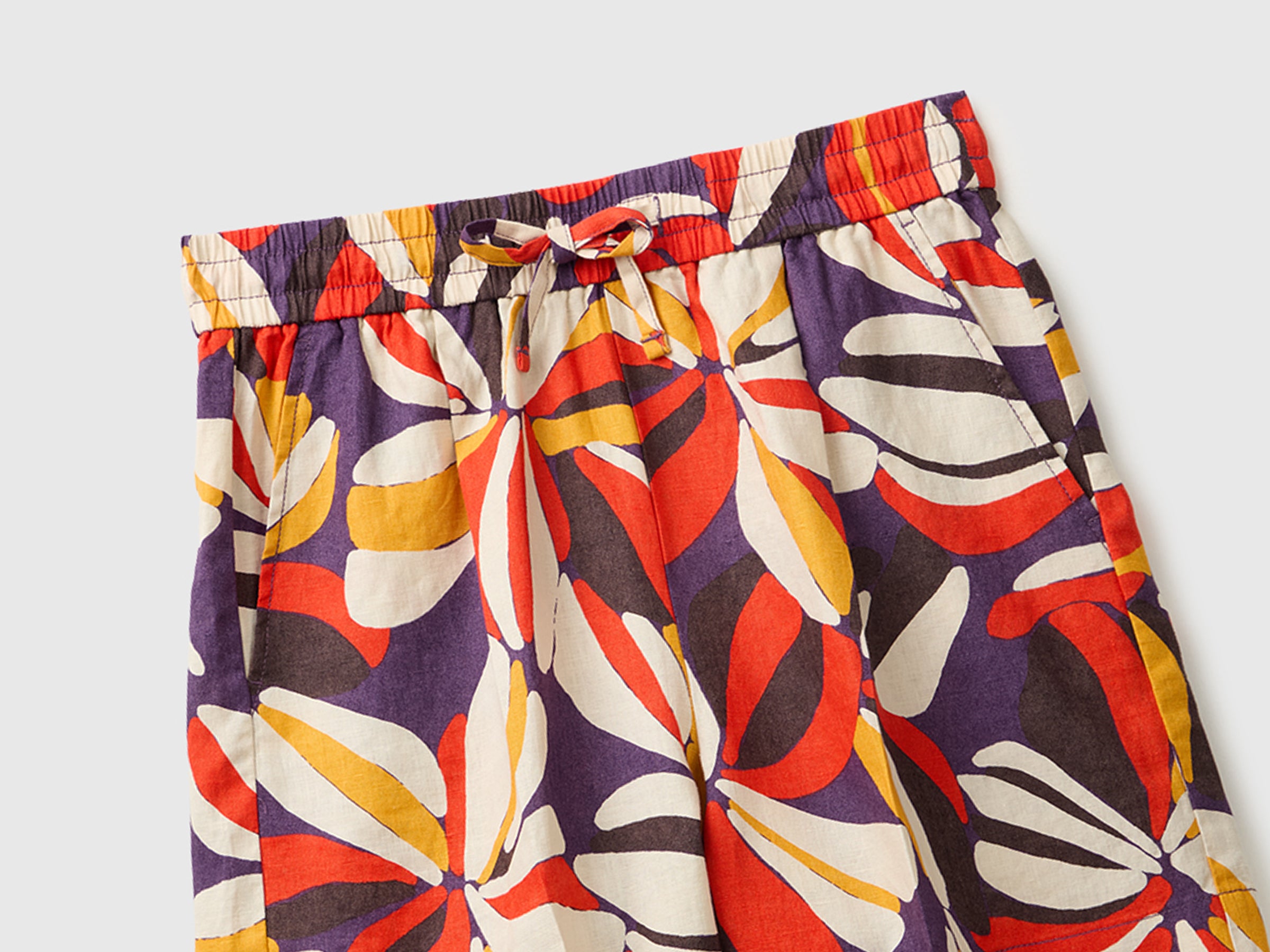 Shorts estampados em linho puro - ucb_image_FY