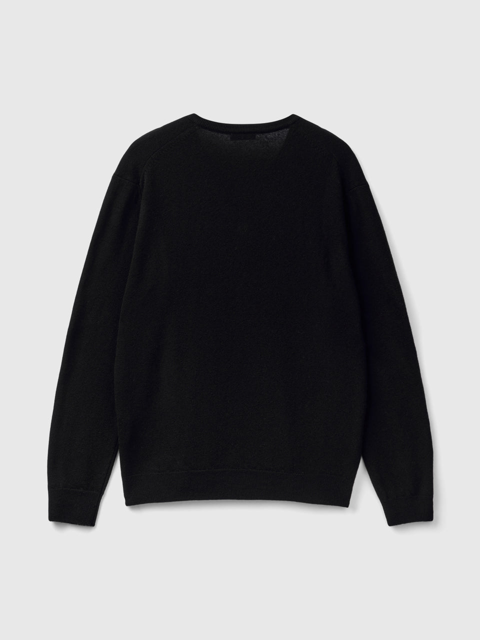 Camisola decote em V preta em pura lã Merino - ucb_image_BS
