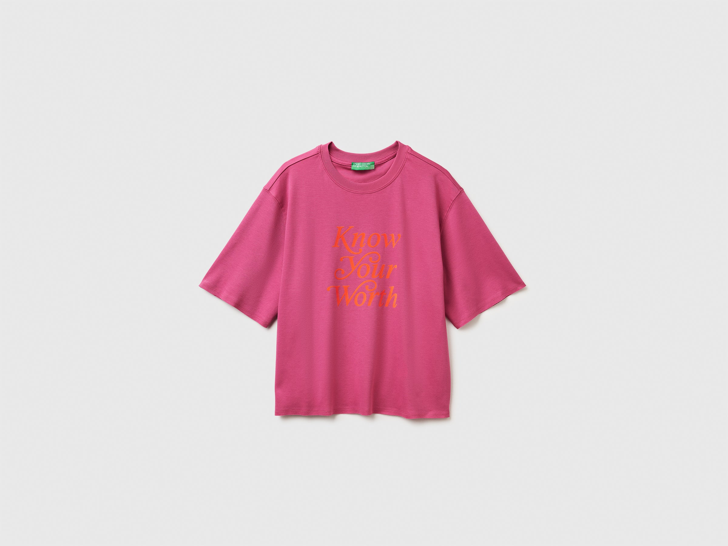 T-shirt com slogan - ucb_image_FS