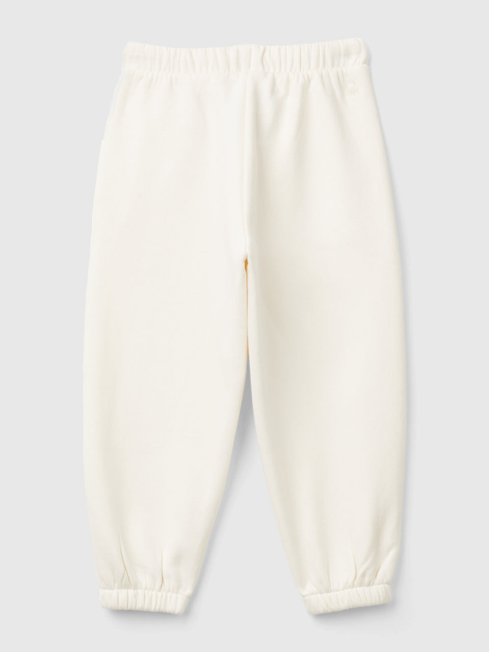 Joggers em felpo com cordão de ajuste - ucb_image_BS