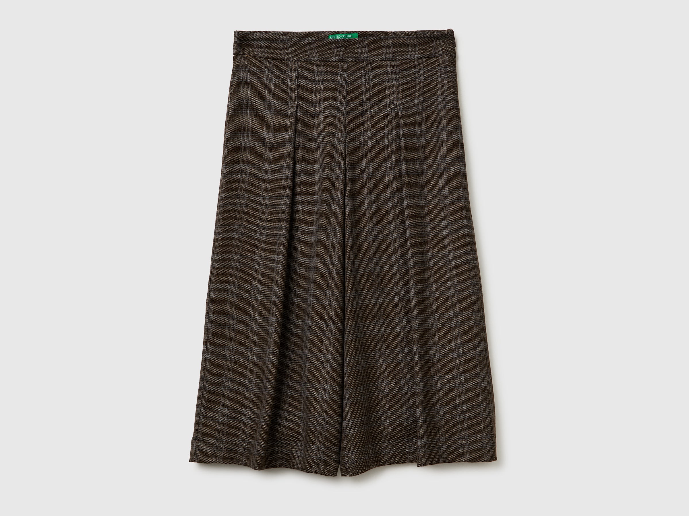 Bermudas aos quadrados - ucb_image_FS