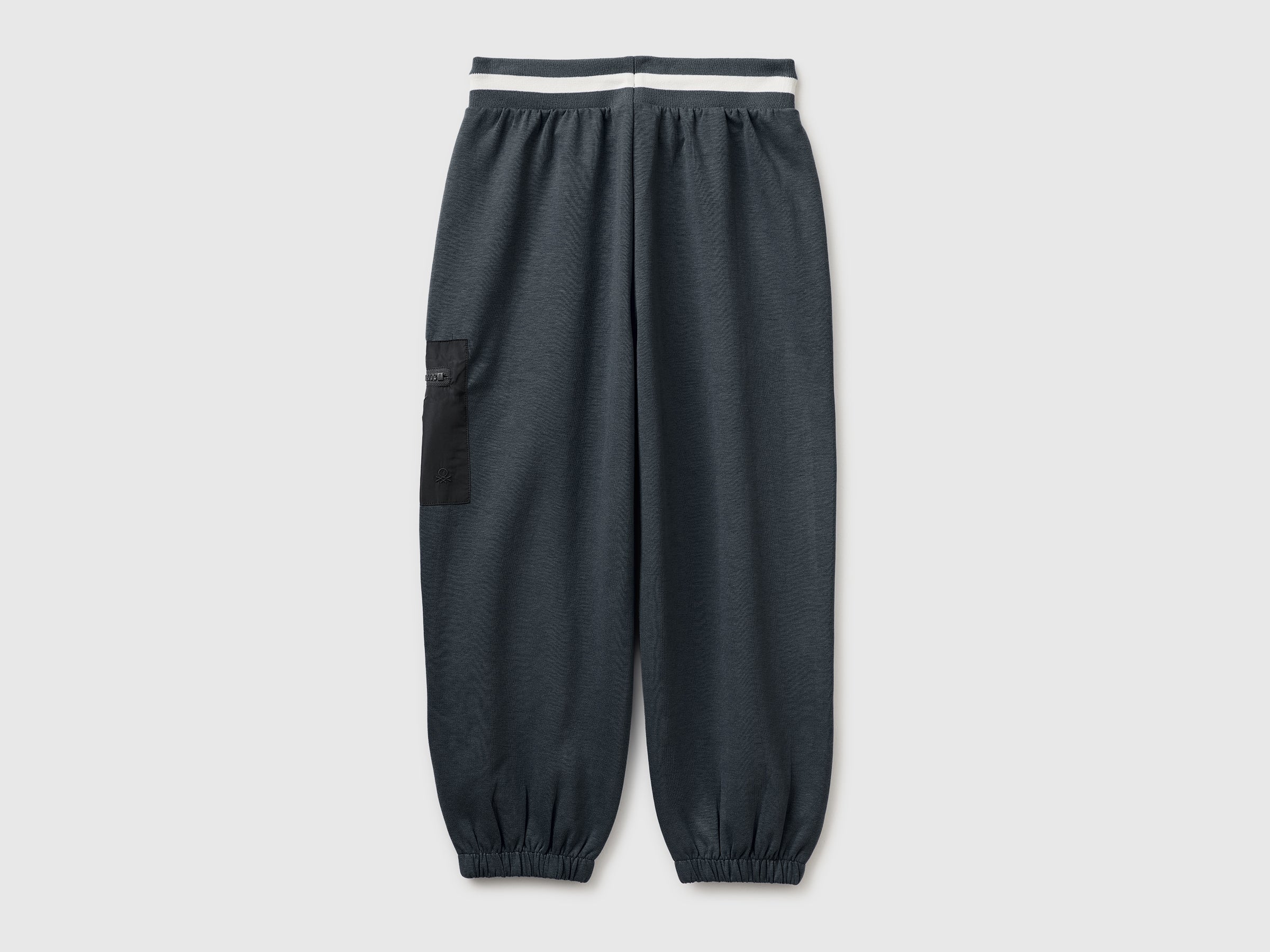 Joggers com bolso em nylon - ucb_image_BS