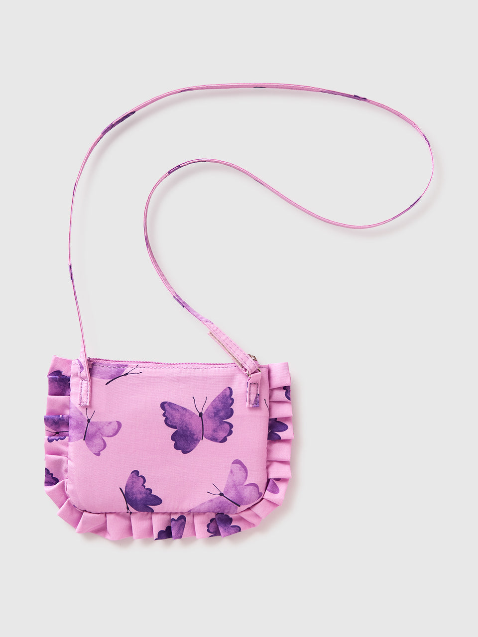 Bag with rouches and bow - ucb_image_BS
