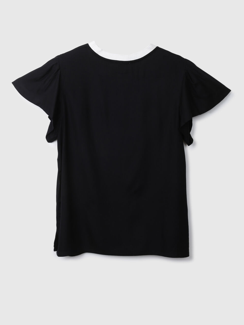 Short Sleeve Sld Top With Rib At Neck image number null