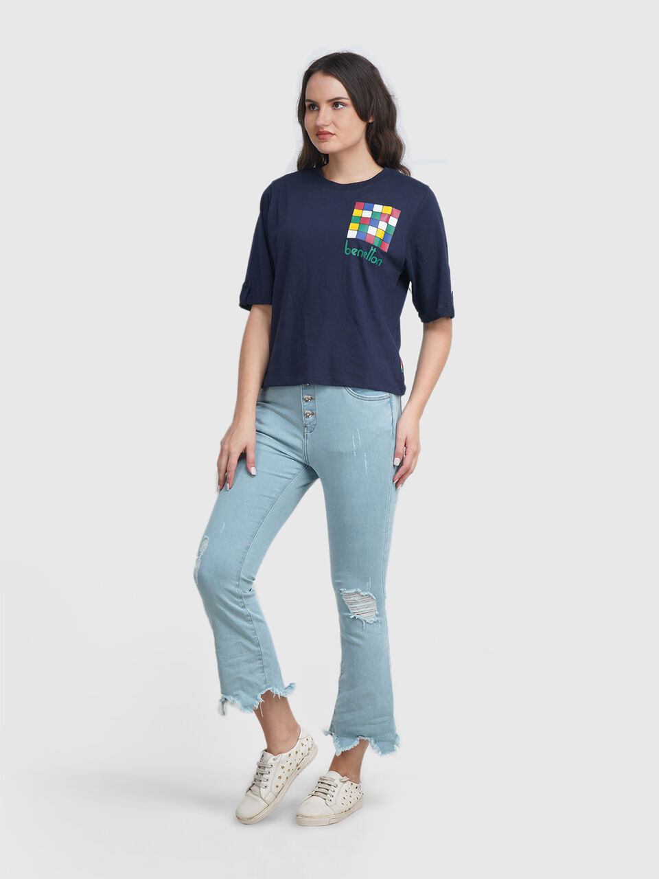 Bootcut With Damaging  And Fraying image number null