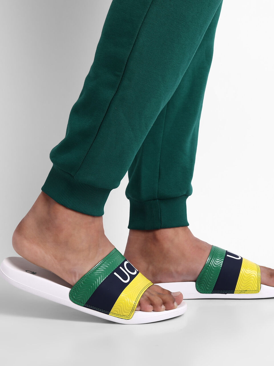 SLIDES WTH UCB BRANDING image number null