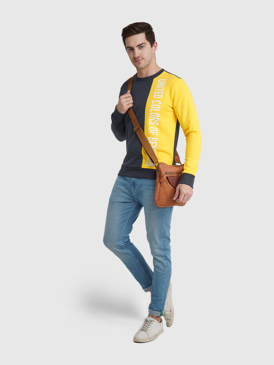 Vertical Color Blocked Sweat image number null