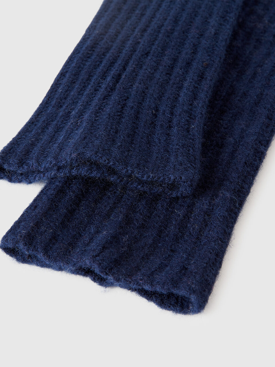 MUFF Women image number null