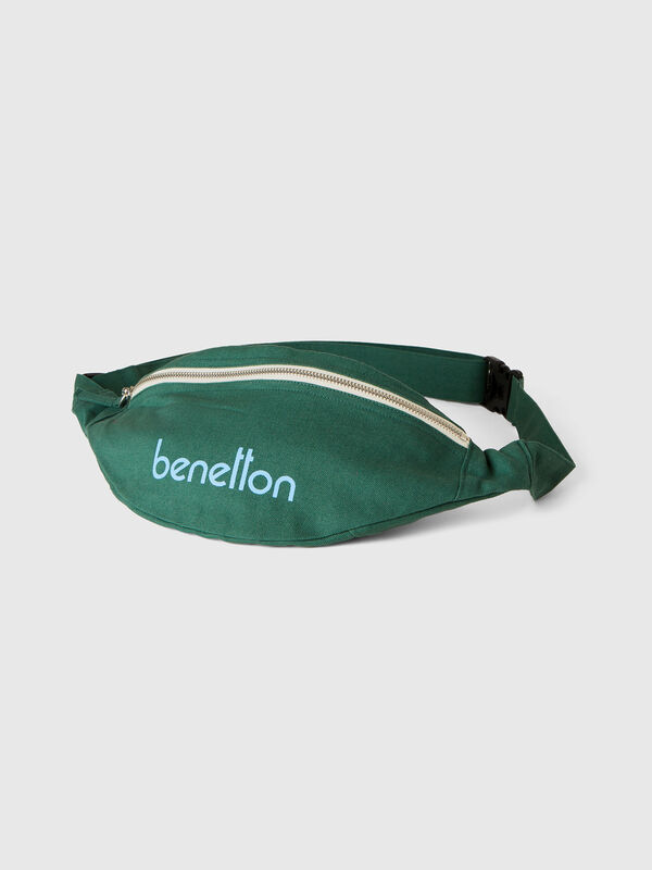 Military green pouch in pure cotton