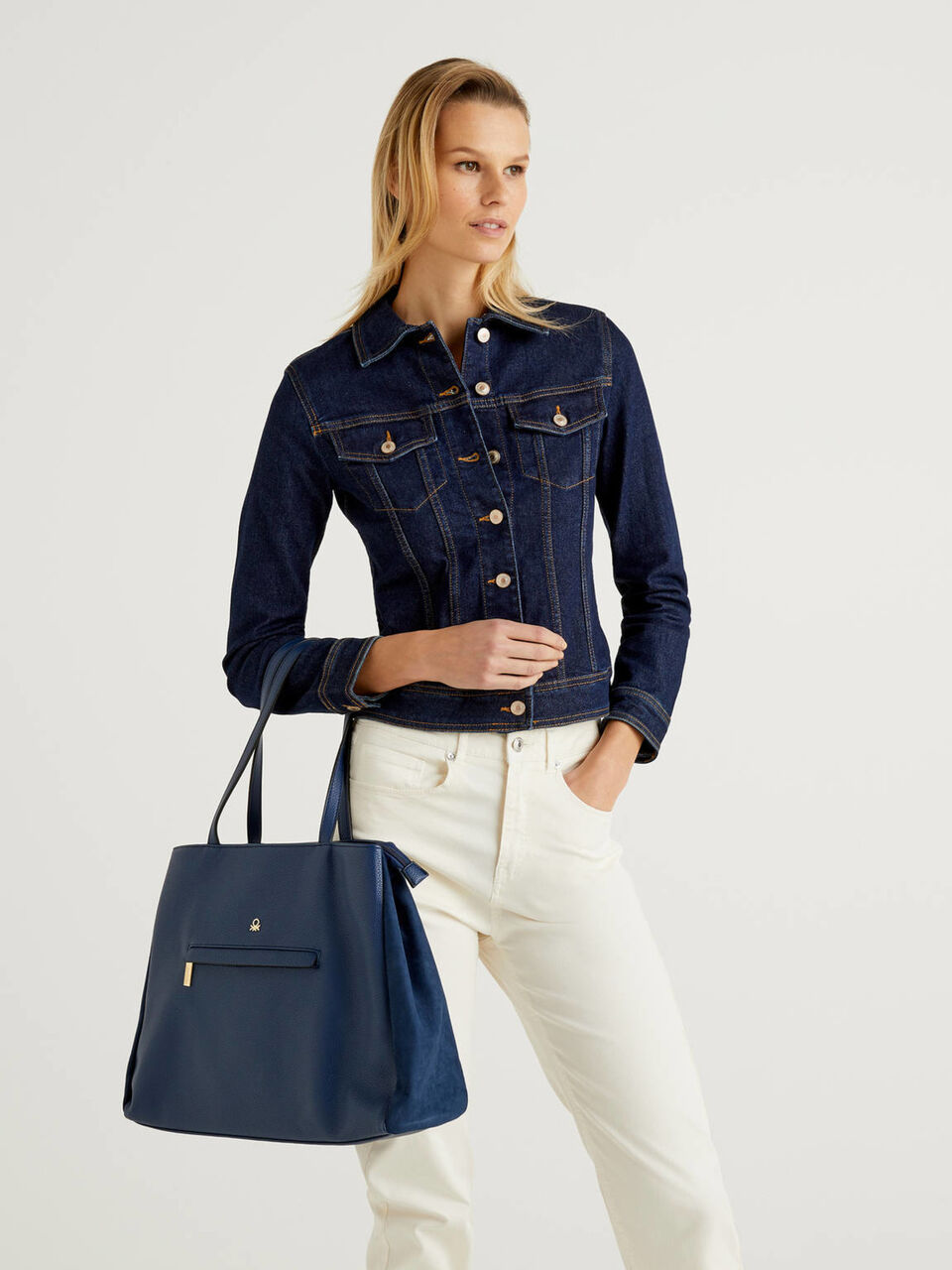 Shopping bag with two compartments image number 2
