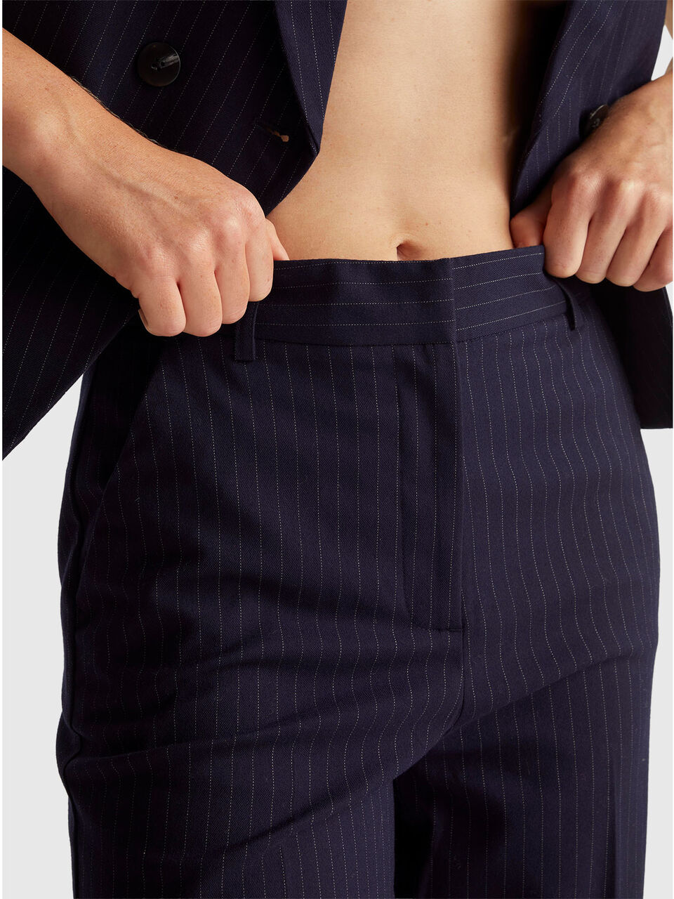 TROUSERS Women image number null