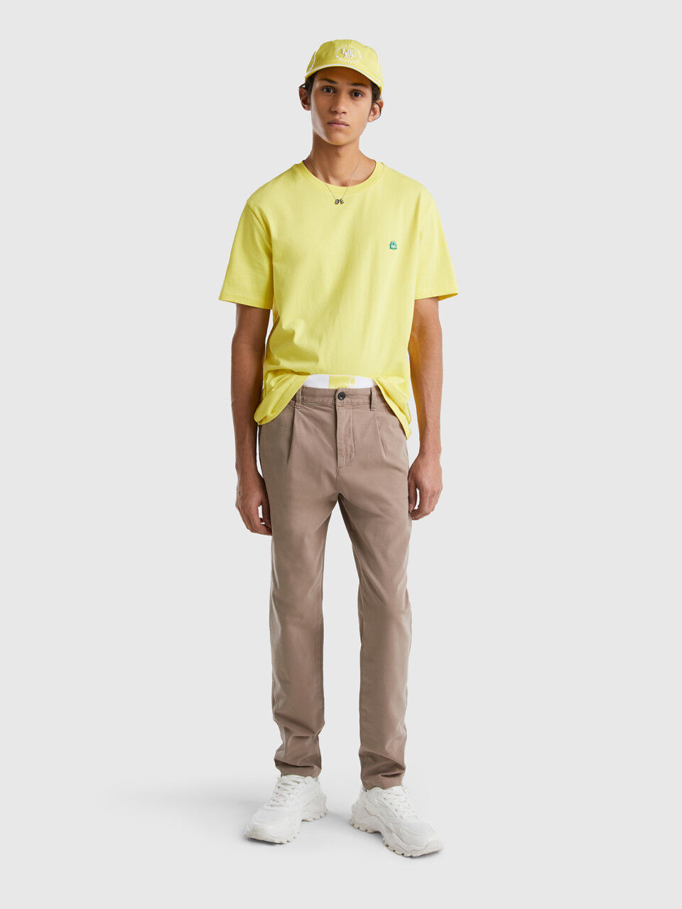 Slim fit chinos
