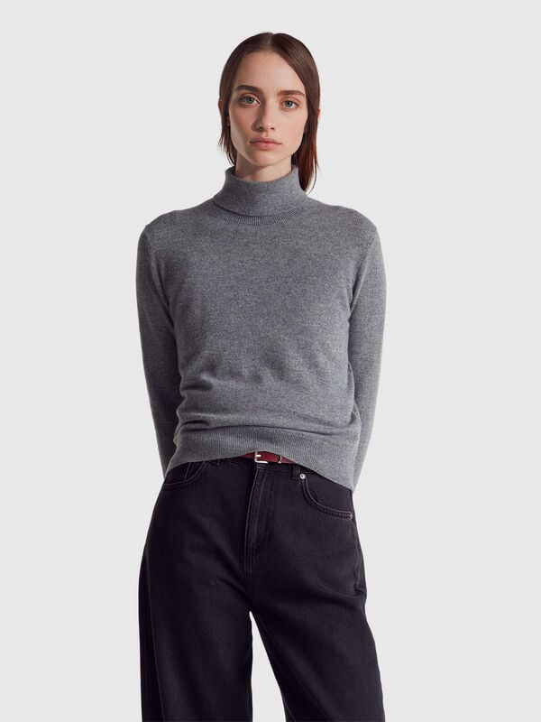 Dark gray turtleneck in pure cashmere Women
