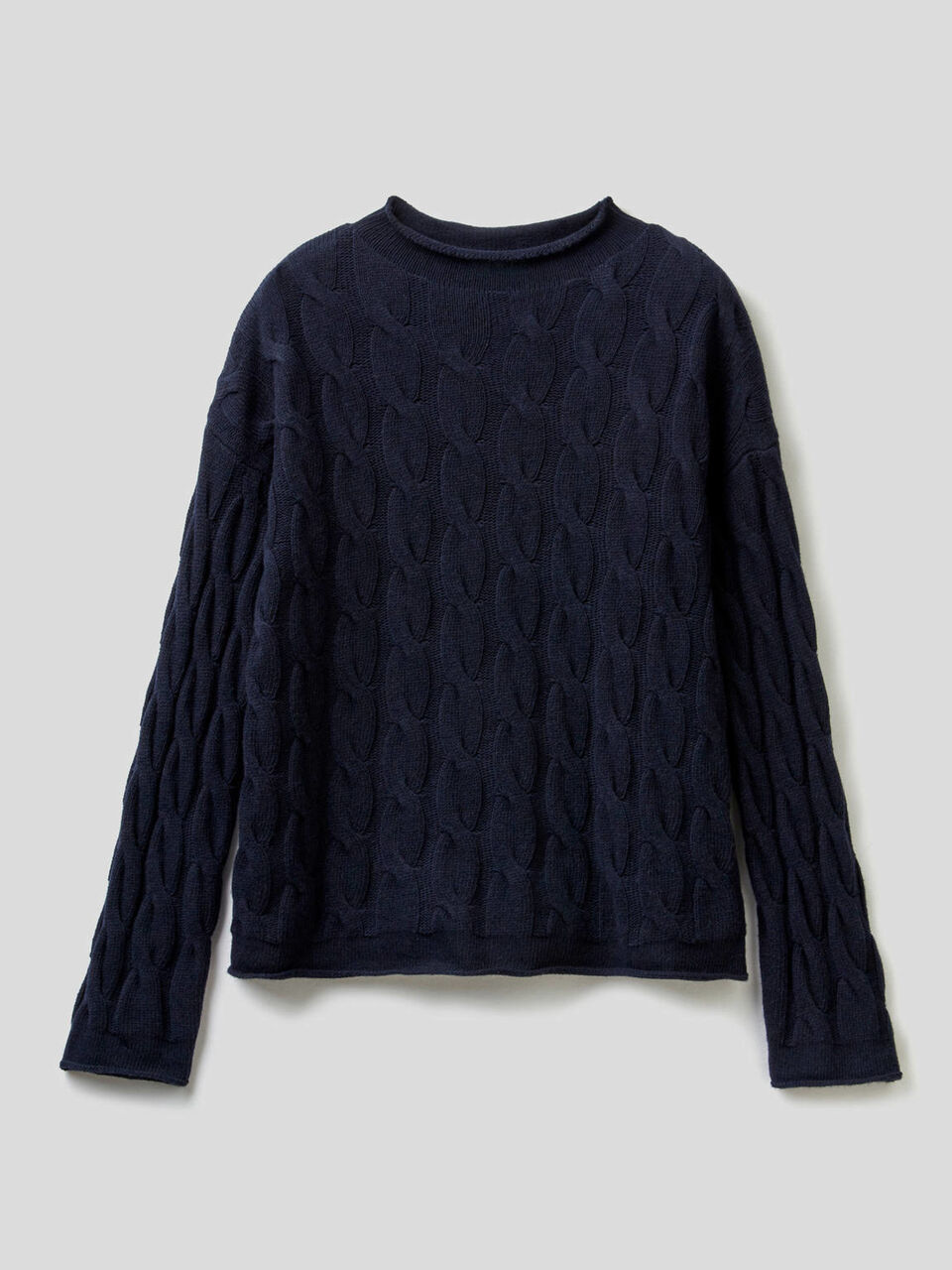 Cable knit sweater image number 1