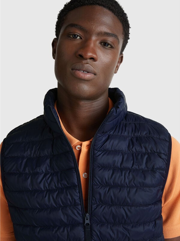 Regular fit padded vest  Men