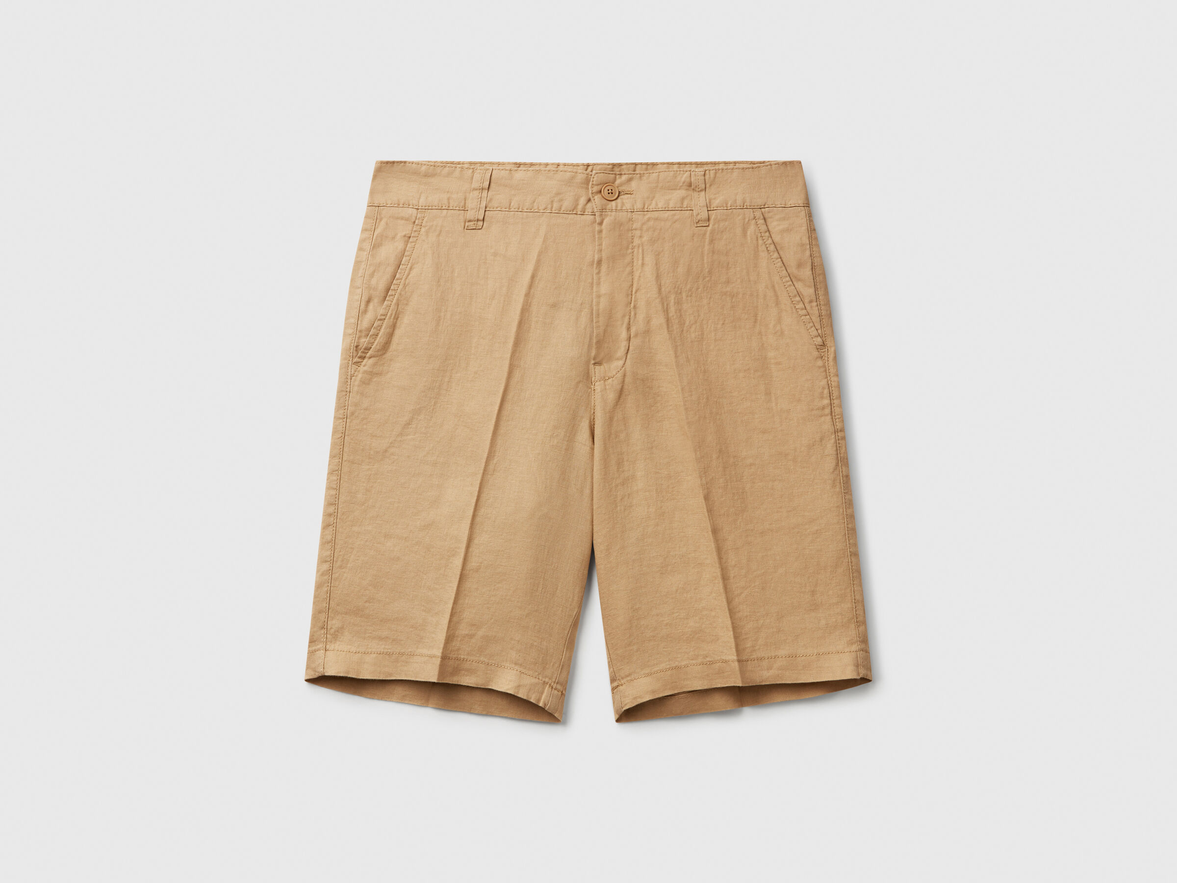 SHORTS Men image number 3