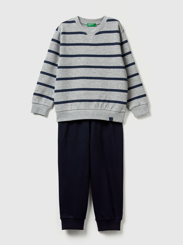 Outfit with striped print Junior Boy
