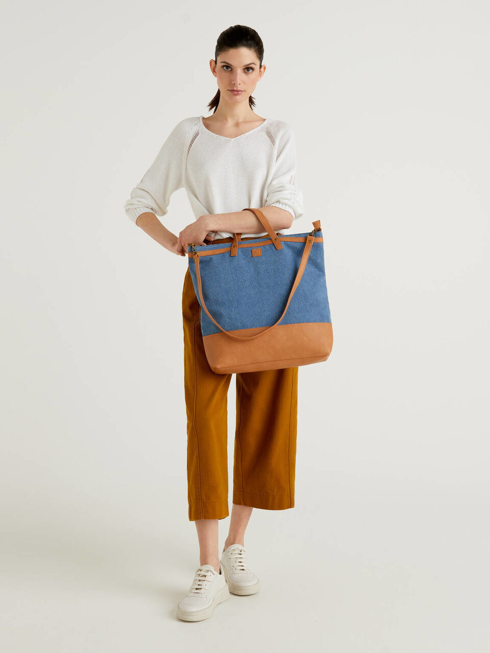 Canvas shopping bag image number 2