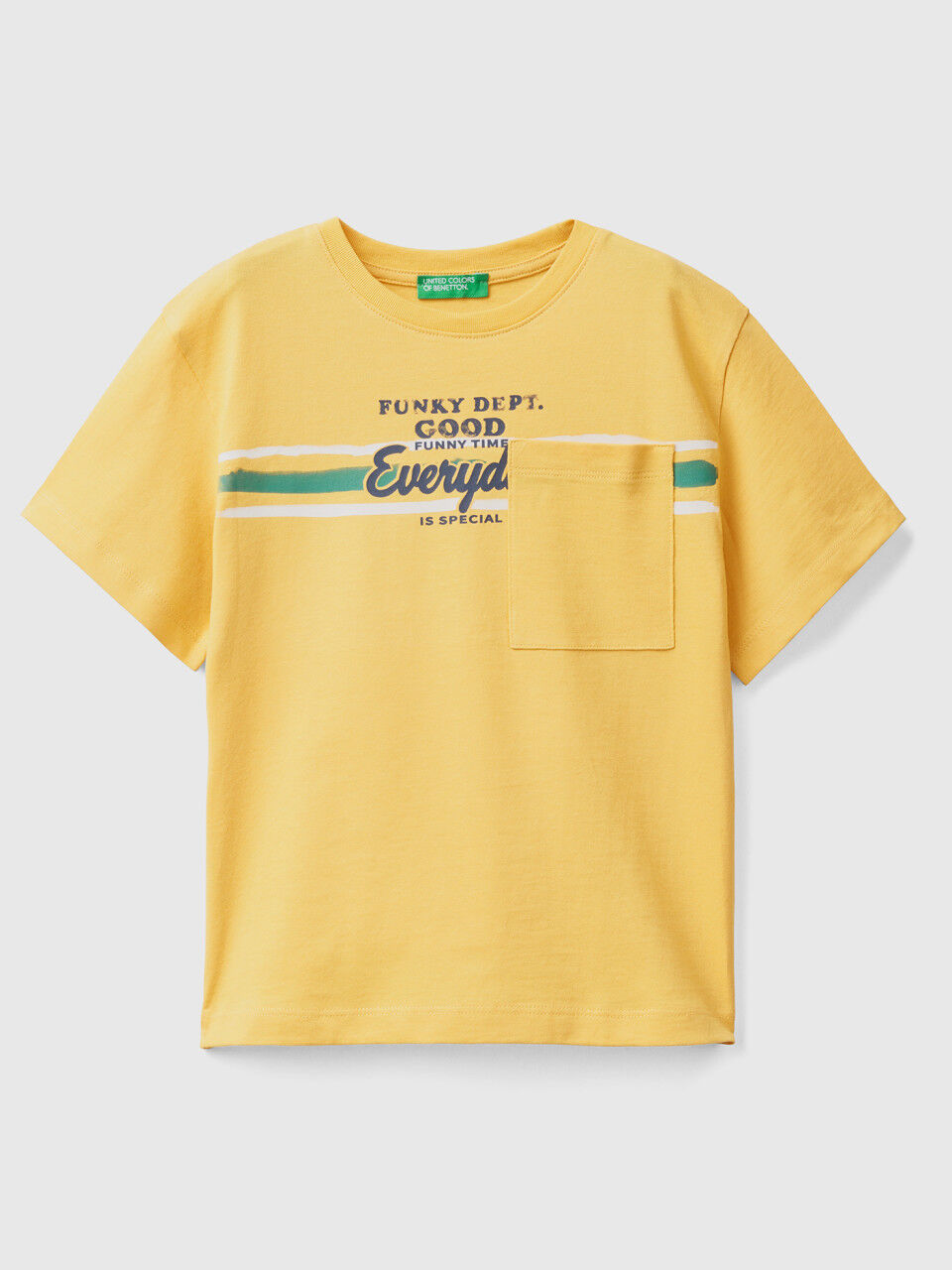 T-shirt with print on front and back