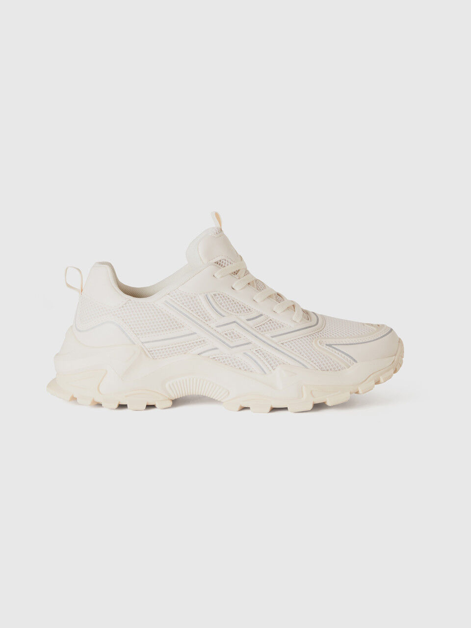 Ucb sales women sneakers