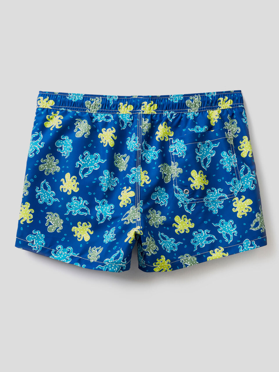 Short patterned swim trunks image number 2
