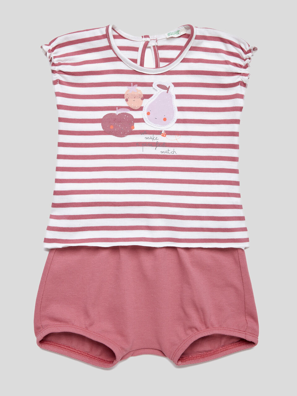 Striped t-shirt and shorts set image number 1