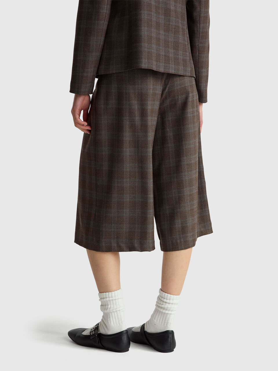 BERMUDA Women image number null