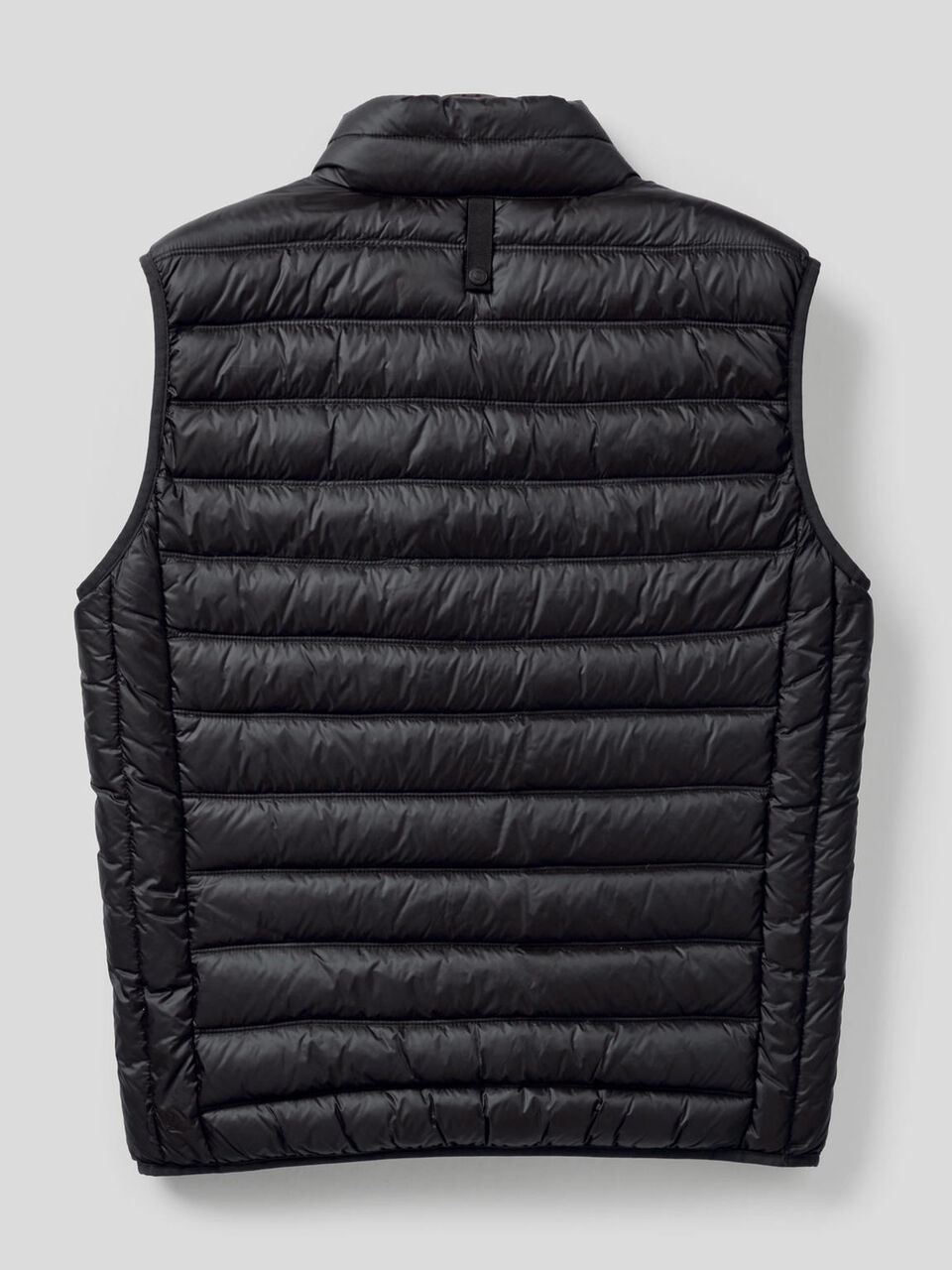 Ultralight sleeveless padded jacket Men image number 2