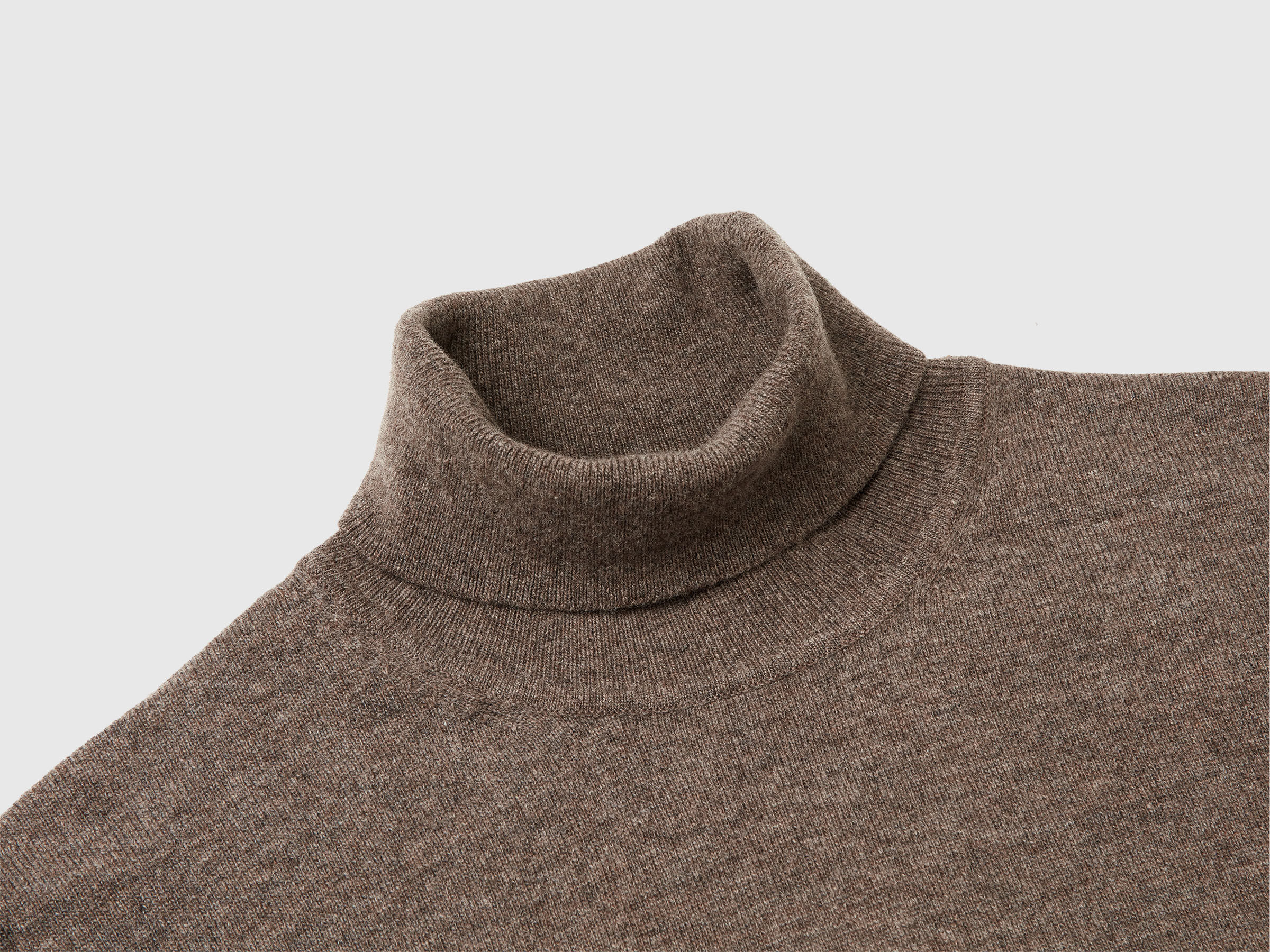 TURTLE NECK SWEATER Men image number 6