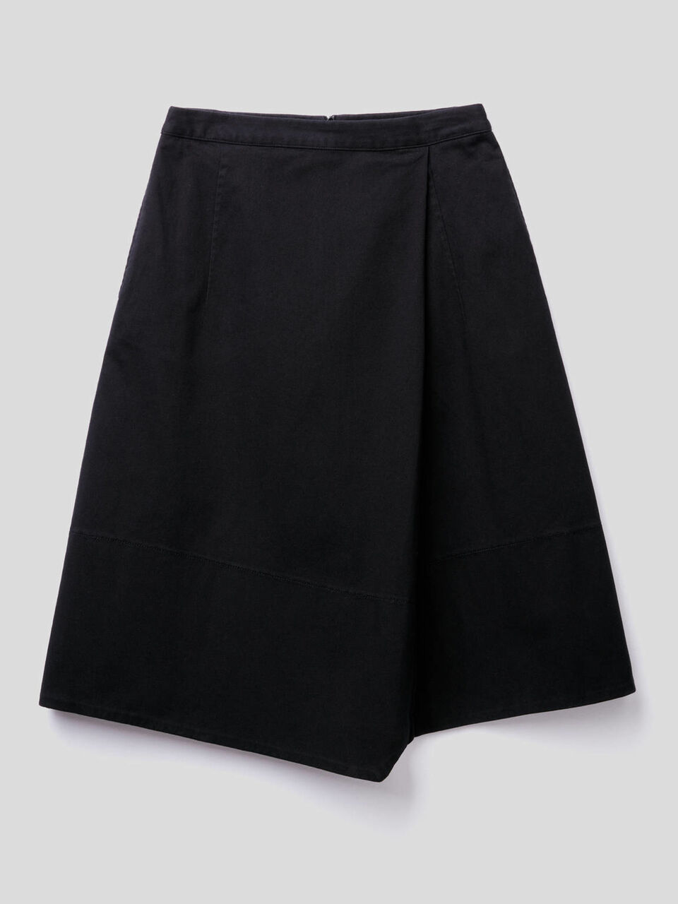 Skirt with asymmetrical bottom image number 1