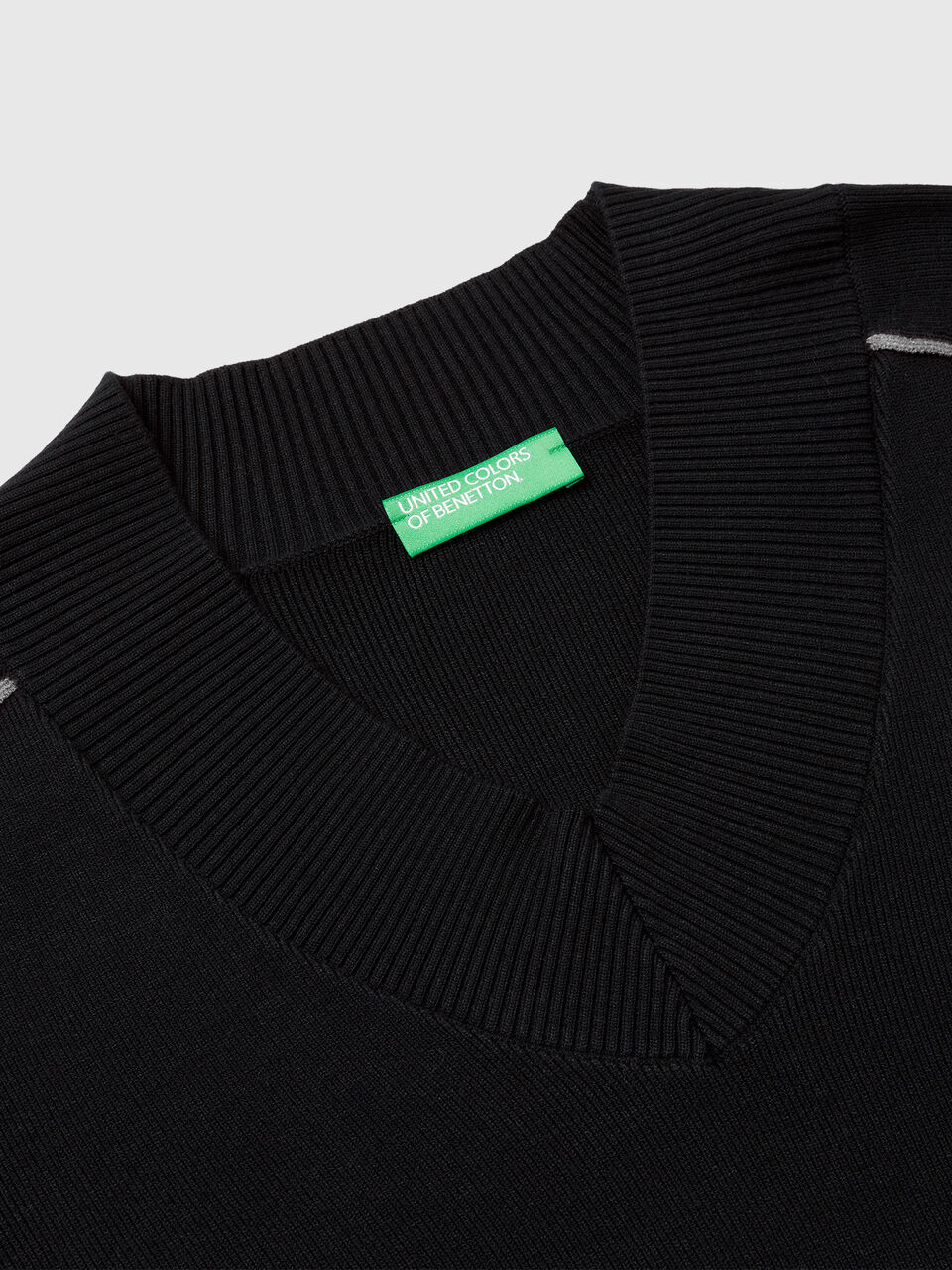 V NECK SWEATER L/S Women image number null