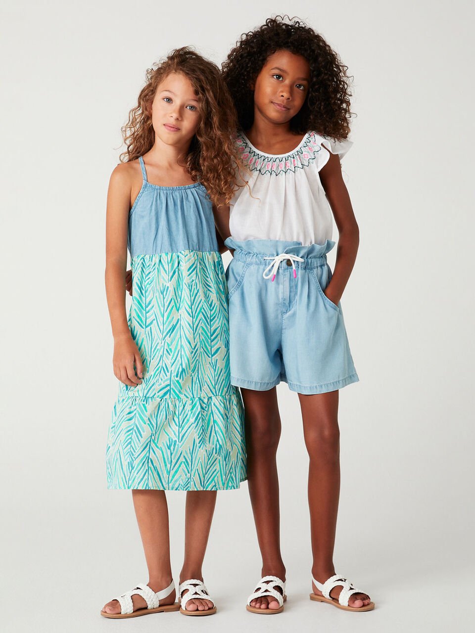 Bermudas in paperbag denim look image number 1