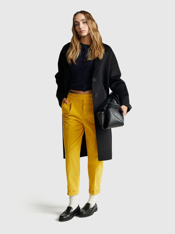 Chinos in velvet with stretch waist Chinos in velvet with stretch waist Women