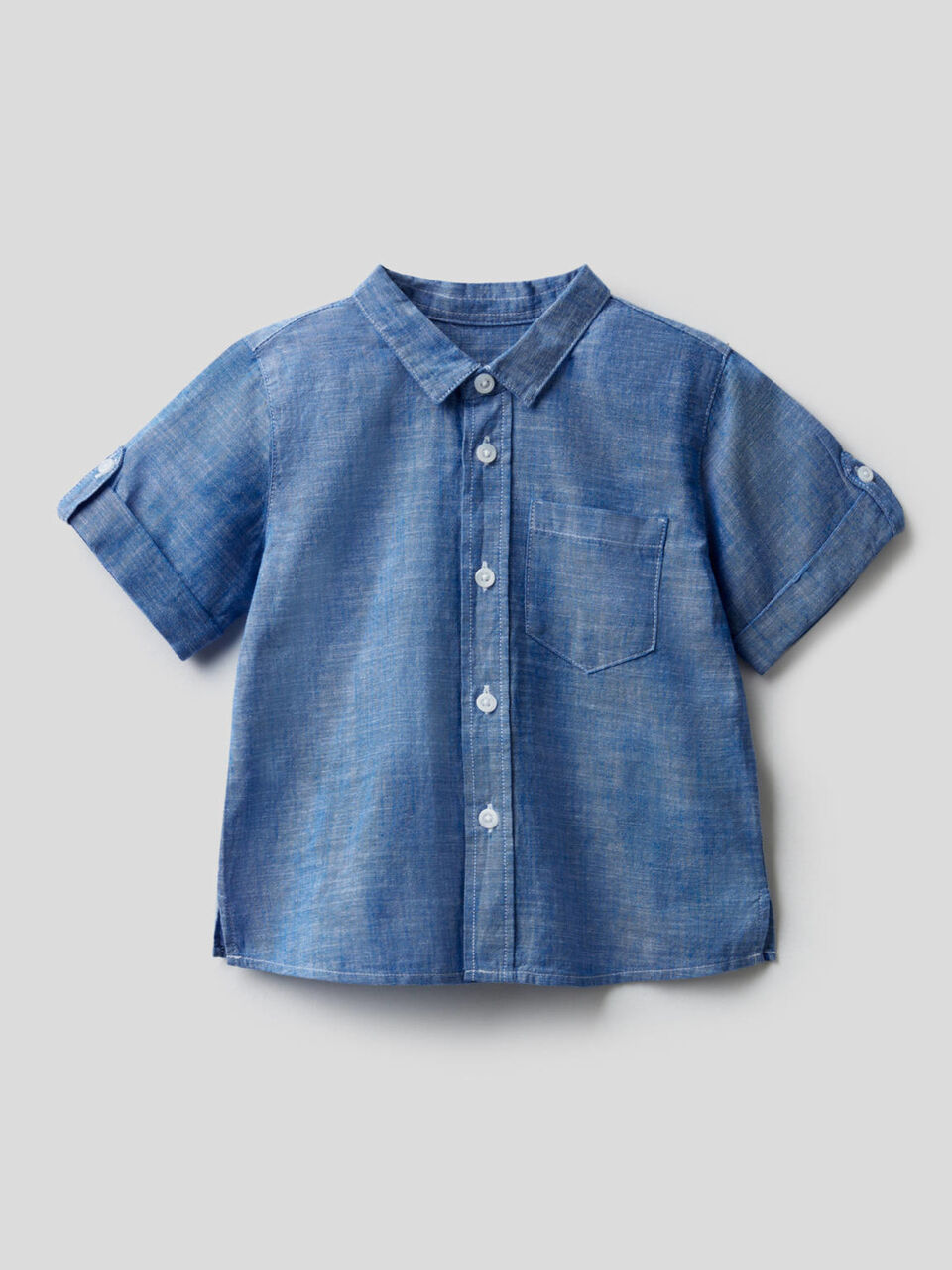Short sleeve shirt with slogan image number 1