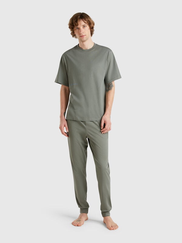 Trousers with elastic logo Men