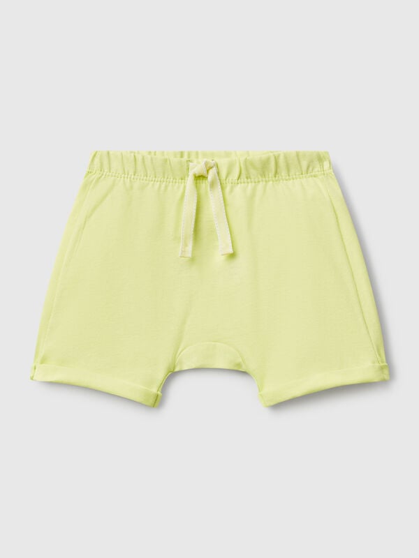 Shorts with patch on the back New Born (0-18 months)