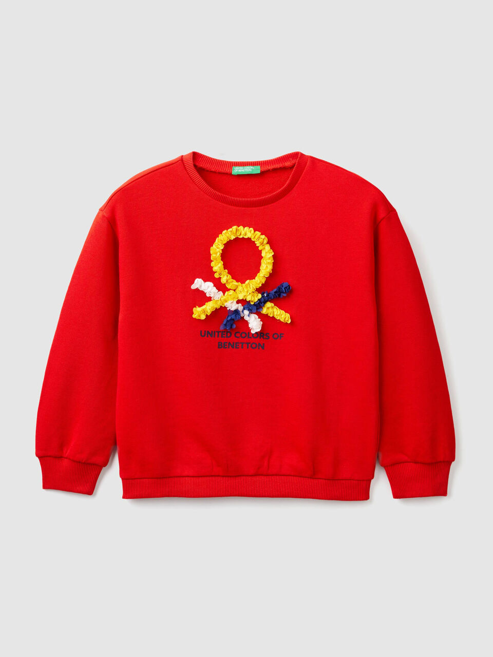 Sweatshirt with print and petals image number 1